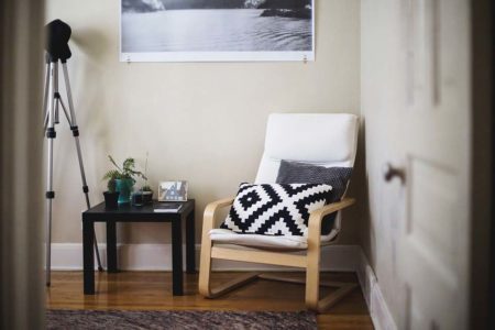 How to choose the perfect real estate agent 1 house 2563911 960 720