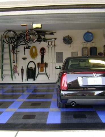 garage store
