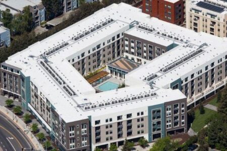 BENEFITS OF HIRING COMMERCIAL CONSTRUCTION EVERY PROPERTY OWNER SHOULD KNOW 1 commercial roofer bay area
