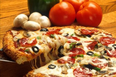 Benefits of Getting a Pizza Delivery Service 1 unnamed 14