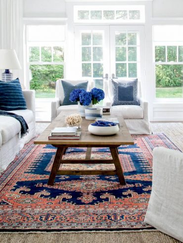 viss vintage rug hamptoms living room