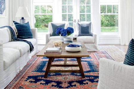 How to Buy a Persian Rug 1 viss vintage rug hamptoms living room