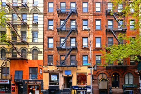how to make a fire escape plan online 1 iStock 1152028422