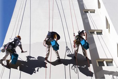 Benefits of Utilising Rope Access for building, maintenance, and construction 1 rope access painting