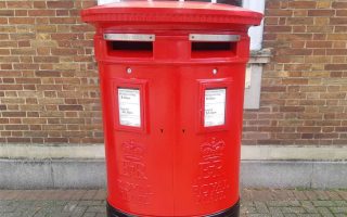 Parcel drop box