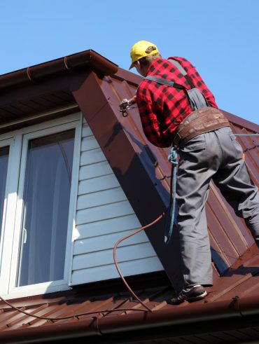 metal roof maintanence