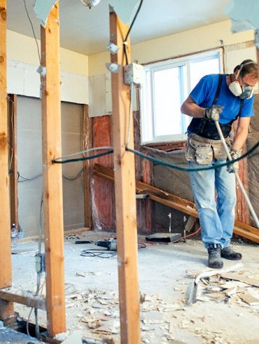 Heres why homeowners are pushing the brakes on home remodeling spending