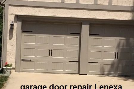 How To Fix A Lenexa Garage Door Repair That Won't Close 1 garage door repair Lenexa