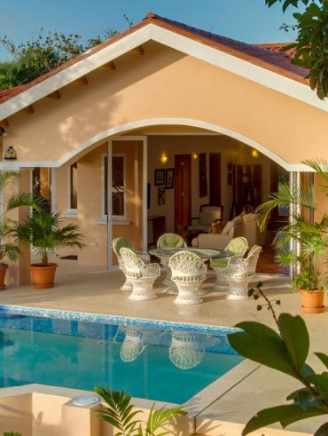 placencia belize two bedroom beach front villas