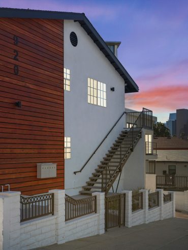 920 N Everett St exterior twilight 1